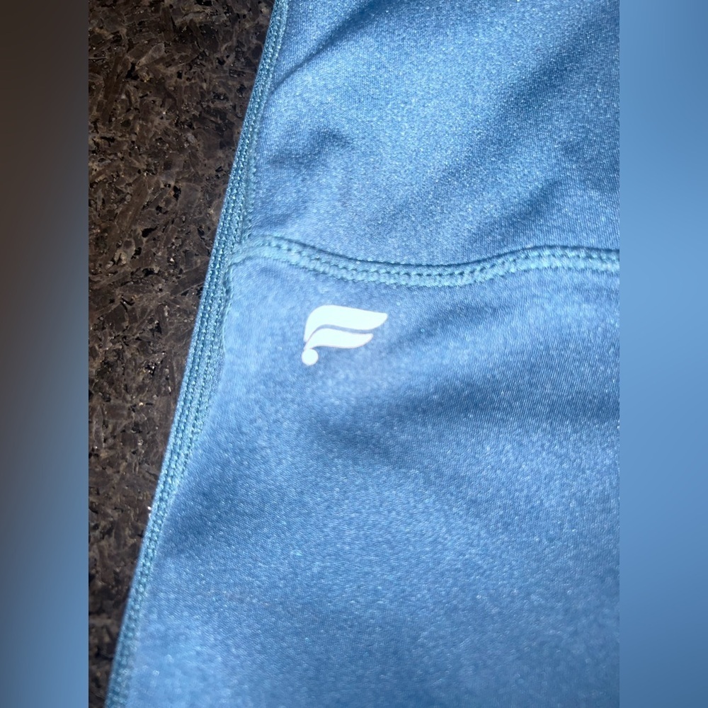 Uec Fabletics Anywhere Motion 360 High Rise Crop … - image 7